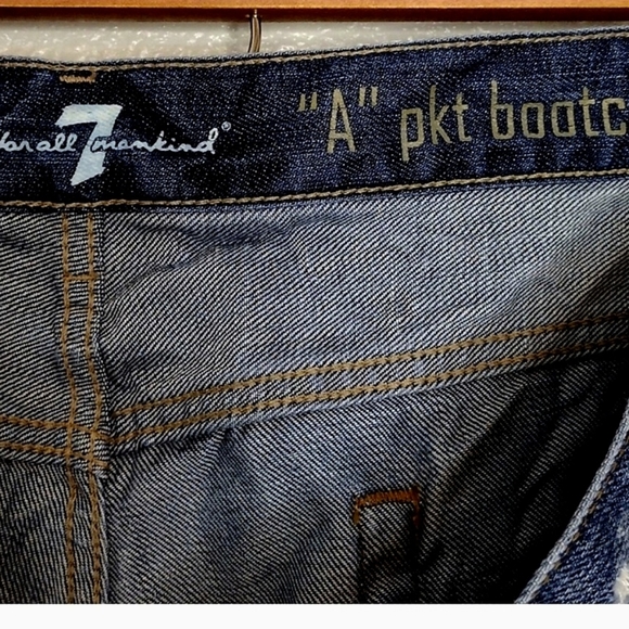 7 For All Mankind A Pkt Boot Cut Distressed Jeans - Picture 7 of 8